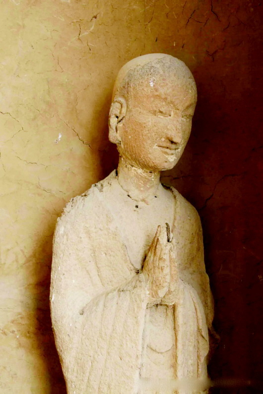 麦积山的东方“蒙娜丽莎”，她的微笑美了千年