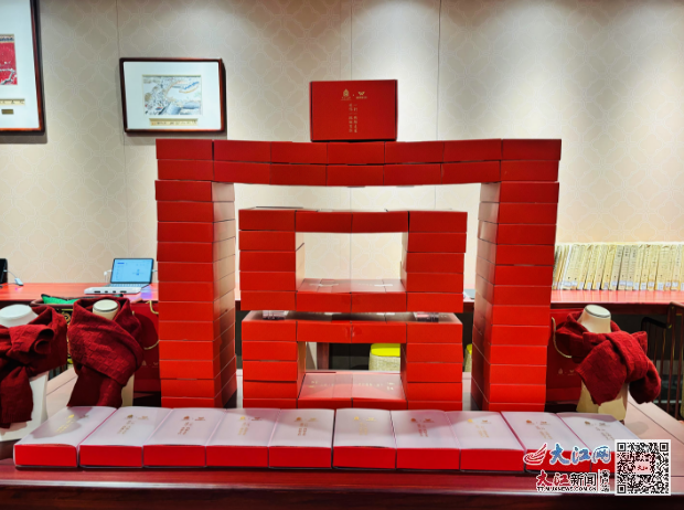 江西两幅宣纸绣作品入驻故宫文创融合馆(图片由吴寿国提供)