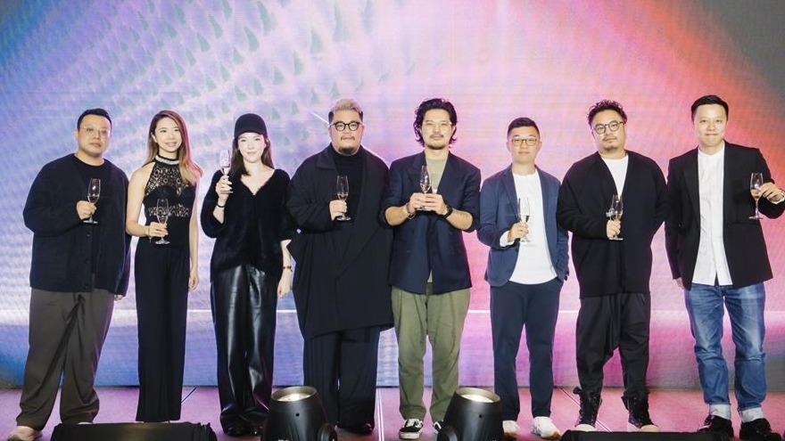 邱泽护花！和许玮甯合体现身酒宴，夫妻互动很甜蜜幸福封面图