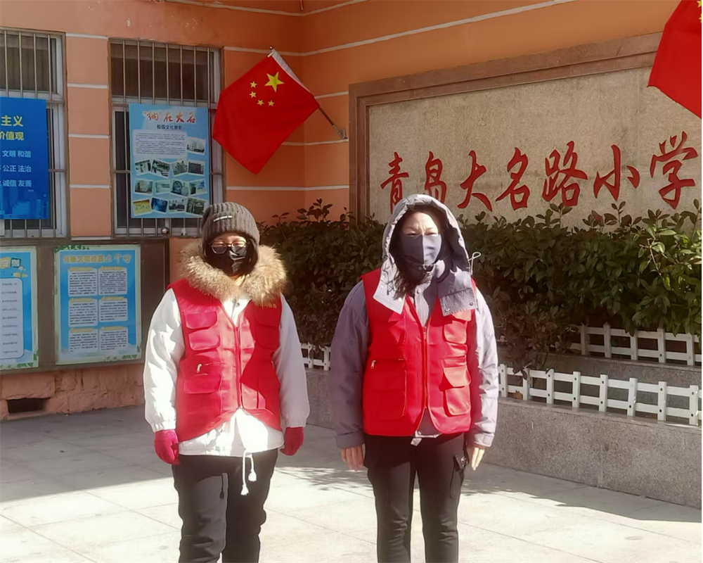 台东街道大名路社区开展辞旧迎新助力双节文明行动