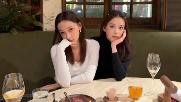 程潇与妹妹共度元宵，合照超有爱封面图