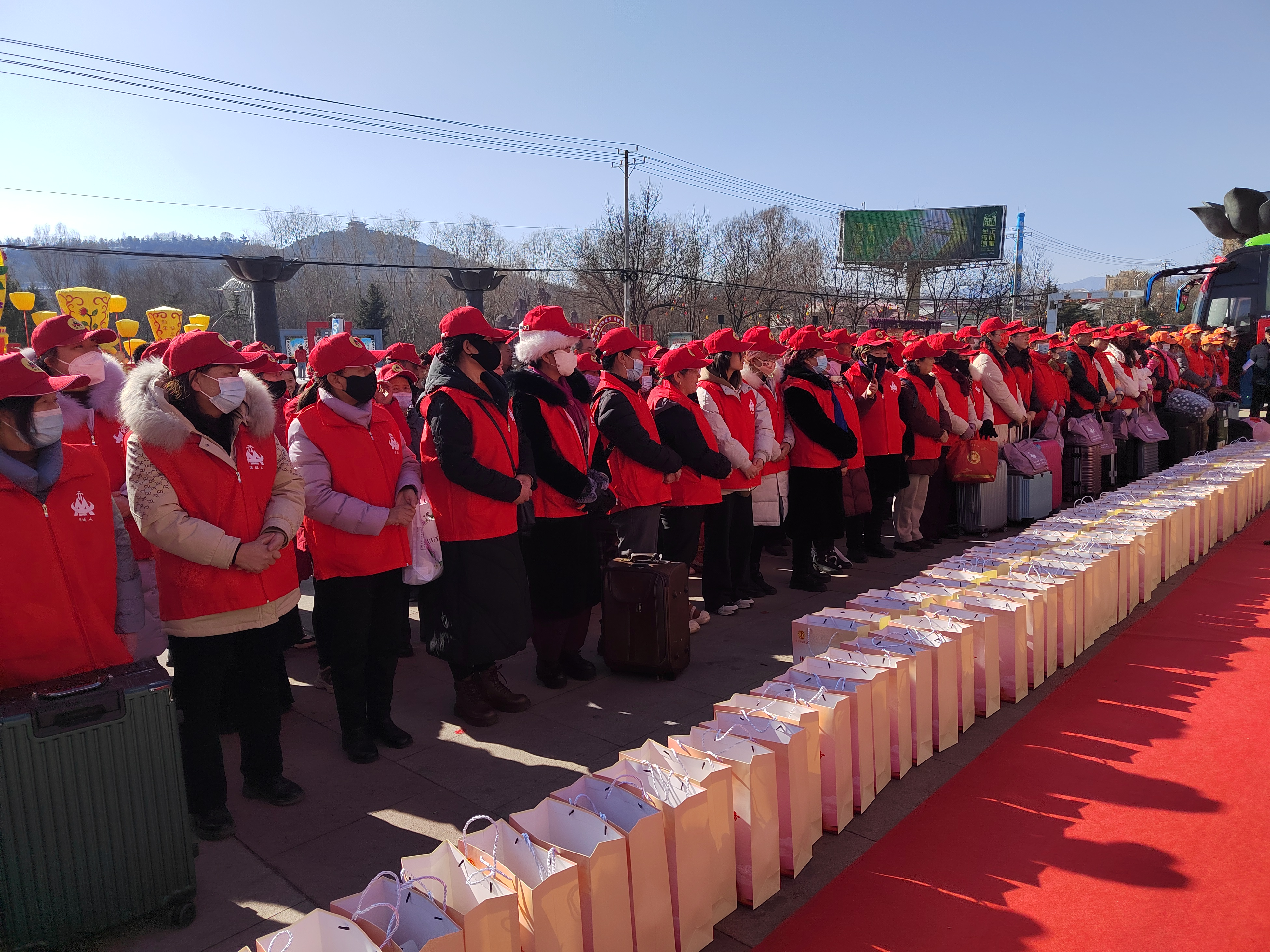 点对点集中输送 这波“春风”吹进华亭人“薪”坎里