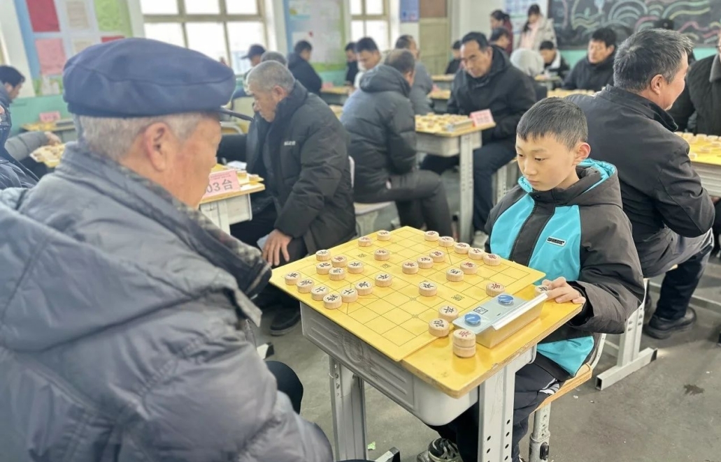 宁晋县换马店镇举办美丽边村第二届“十八酒坊杯”象棋公开赛