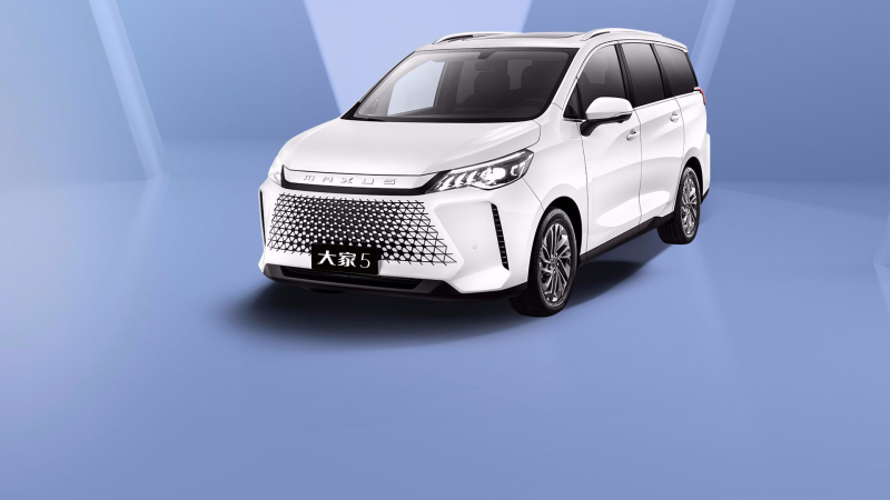 纯电动汽车哪个牌子好？上汽大通MAXUS大家5带你体验大空间和高科技