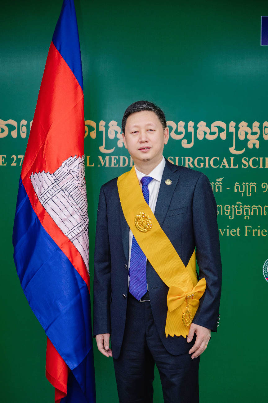 微笑明天慈善基金会理事长吴伟