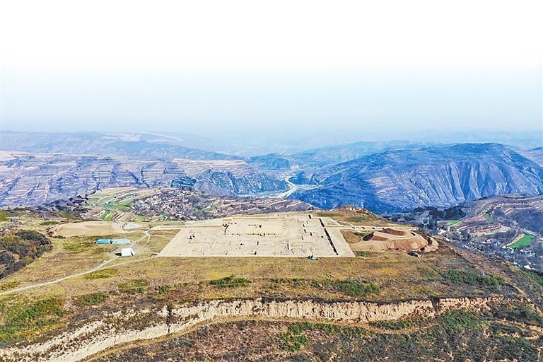 礼县四角坪遗址　本版图片均为资料图