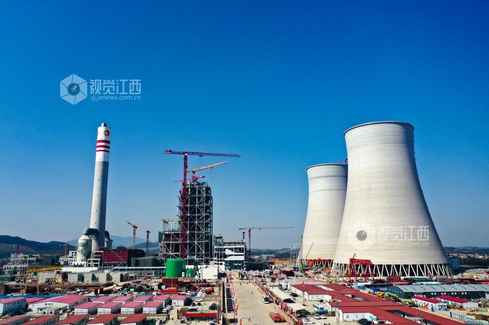 2025年2月9日，位于江西省宜春市上高县的江西赣能上高2&times;1000MW清洁煤电项目建设现场，施工人员抢抓时间紧张有序地忙碌着，预计今年五月并网发电。