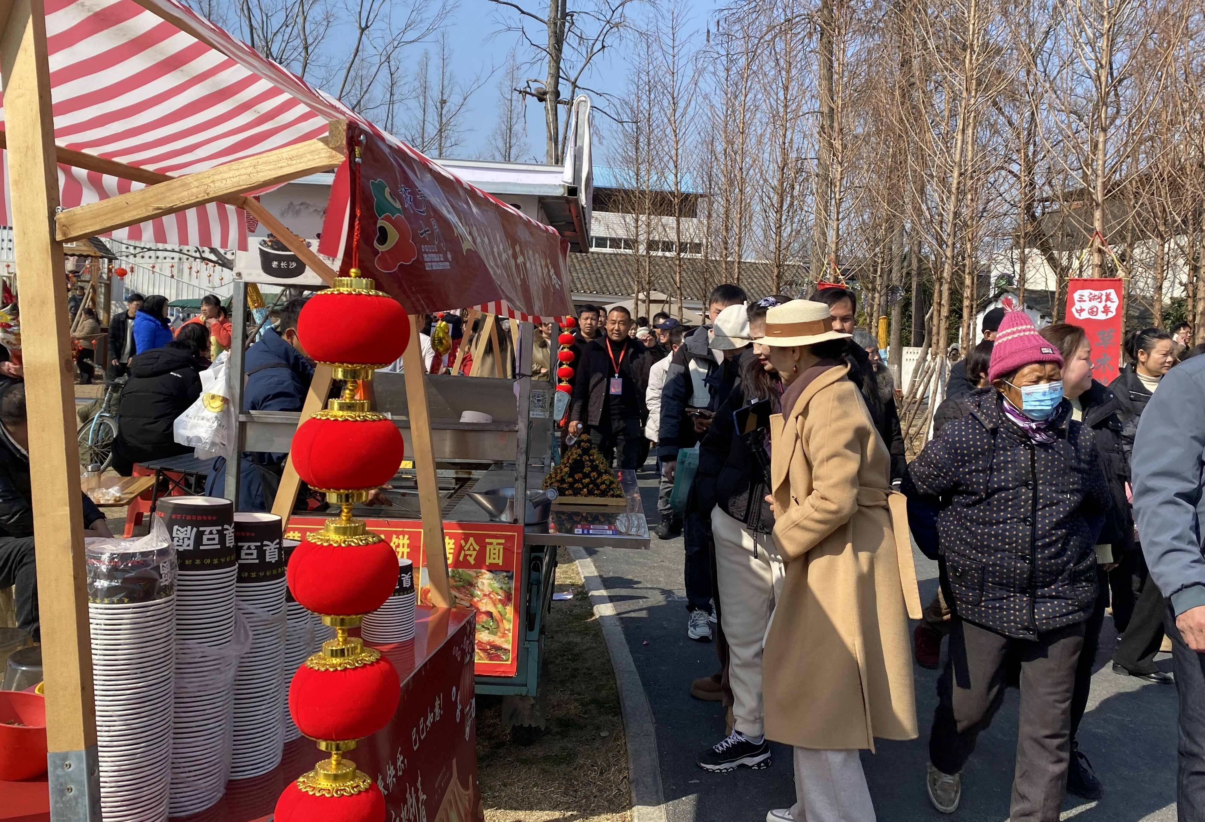 元宵非遗闹新春 云梦龙舞喧天上演“稀世珍宝”