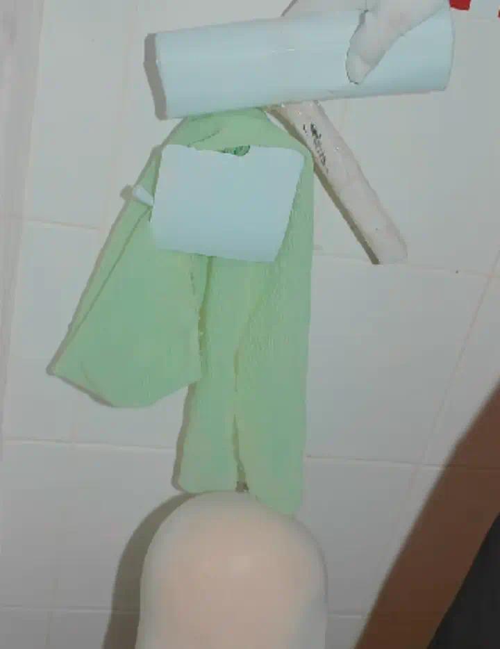 主里曾程挂说其头