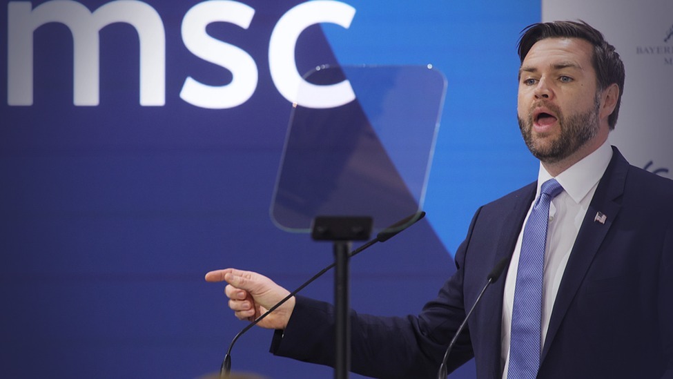 万斯痛批德国移民政策：这个国家几乎五分之一的人来自国外