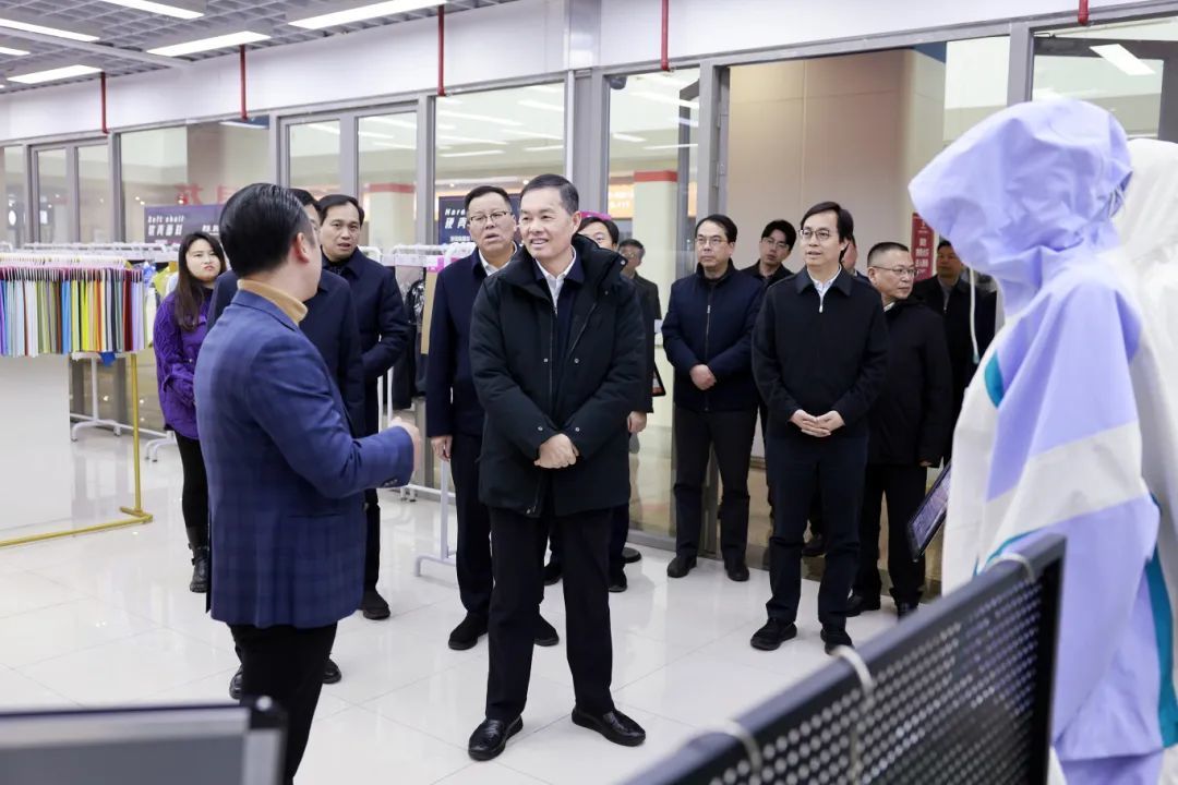 努力打造现代化城镇！苏州市委书记刘小涛到吴江区盛泽镇调研