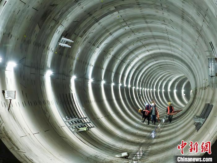 图为施工现场。重庆轨道集团供图