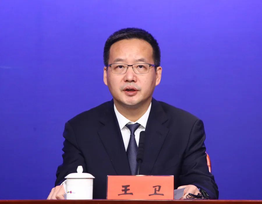 极目政情|“70后”武大博士王卫,履新深圳市副市长
