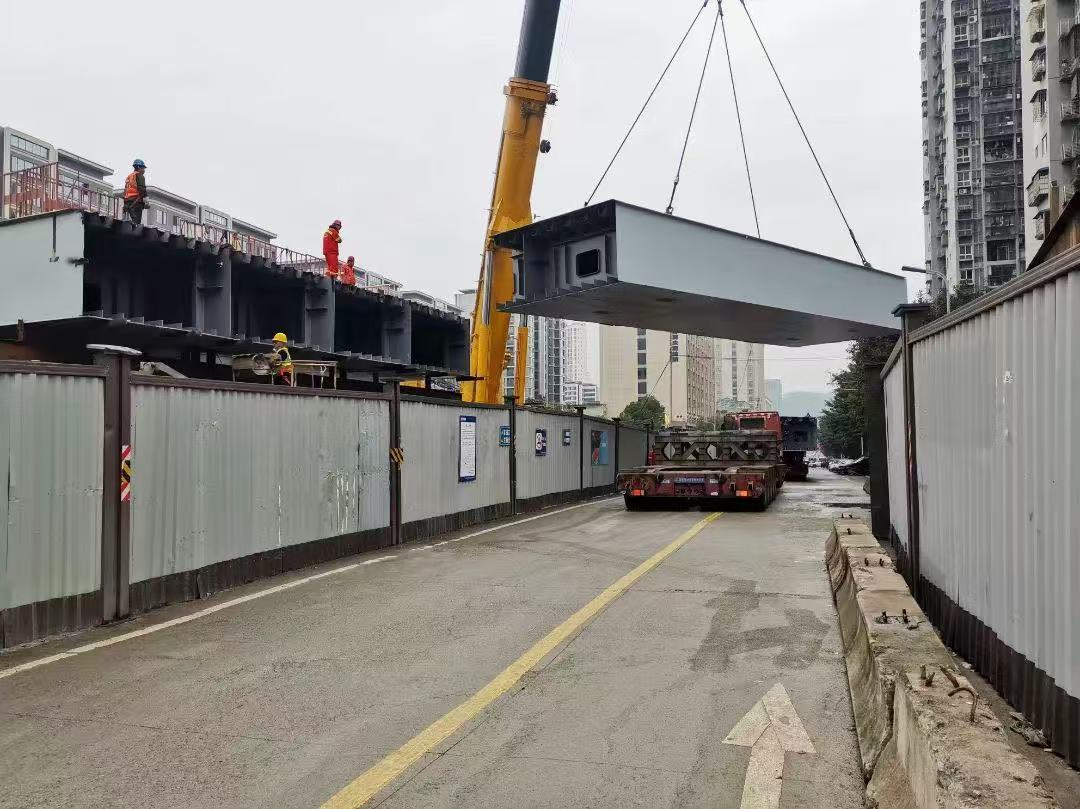 春华大道—腾芳大道立交建设现场。市住房城乡建委供图