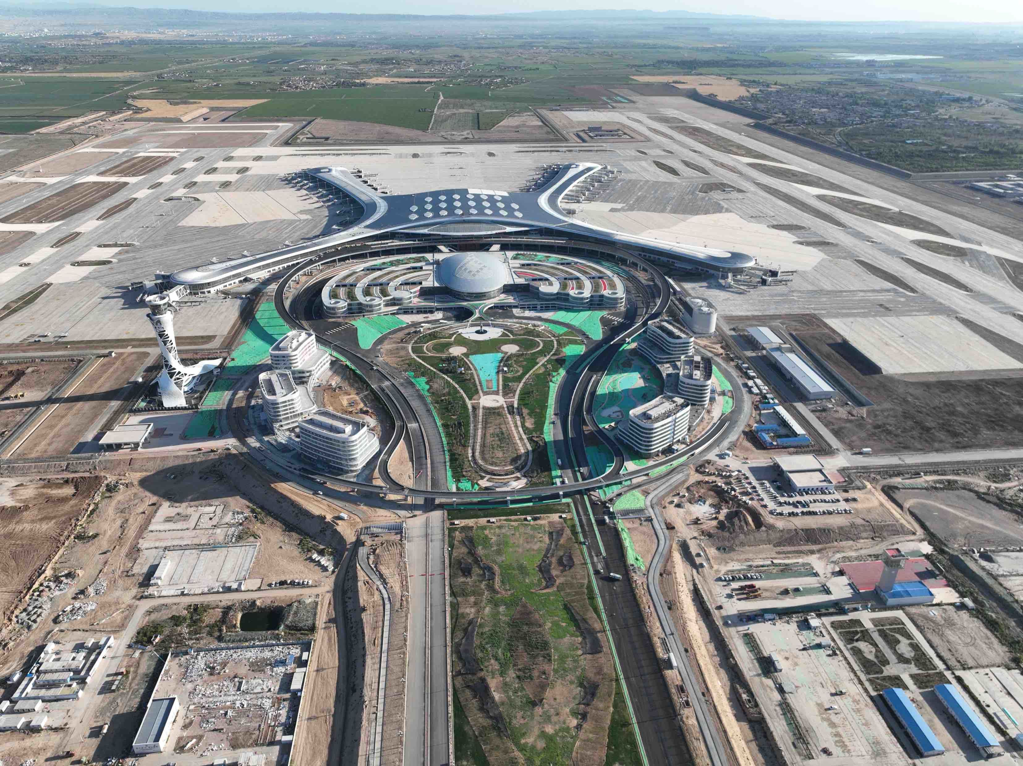 兰州中川国际机场三期扩建工程（甘肃省民航机场集团　王生朝　摄）