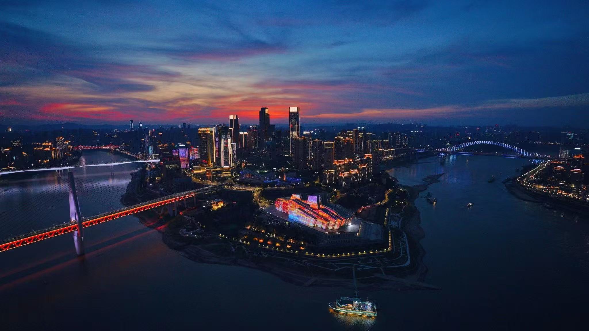 璀璨江北嘴。图/重庆市江北区经济和信息化委员会