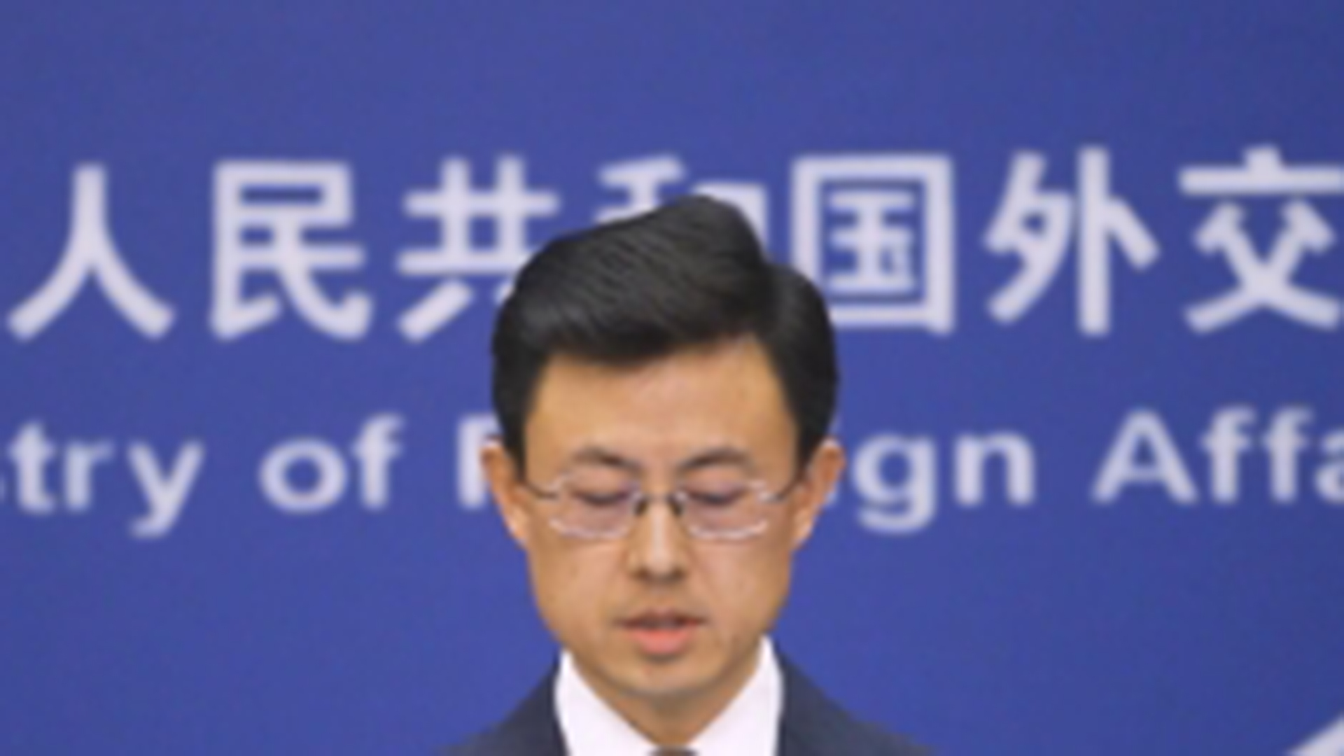 特朗普称美国可能会与中国达成新贸易协议，外交部回应