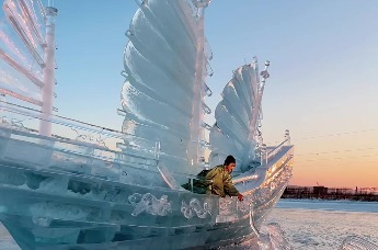 长春冰雪新天地将童话照进现实