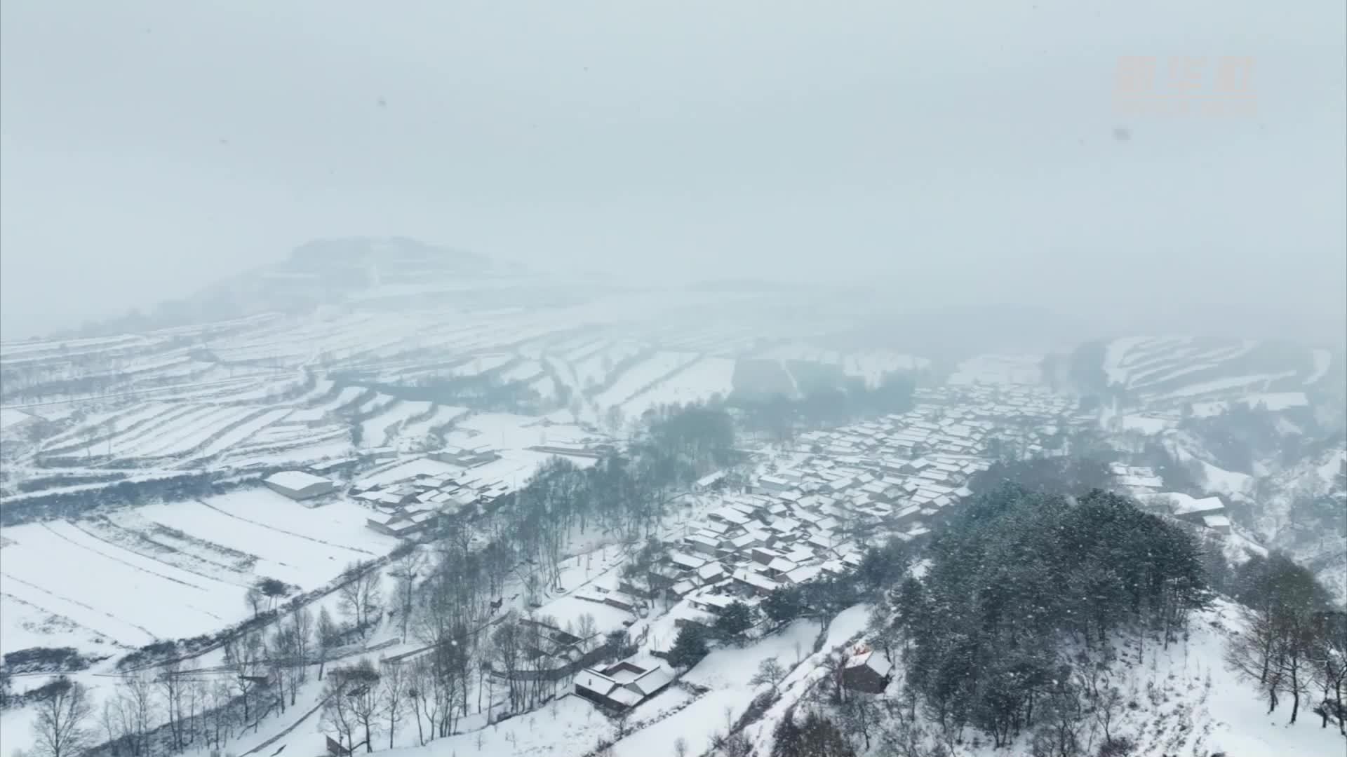 甘肃庄浪：初春雪景美如画