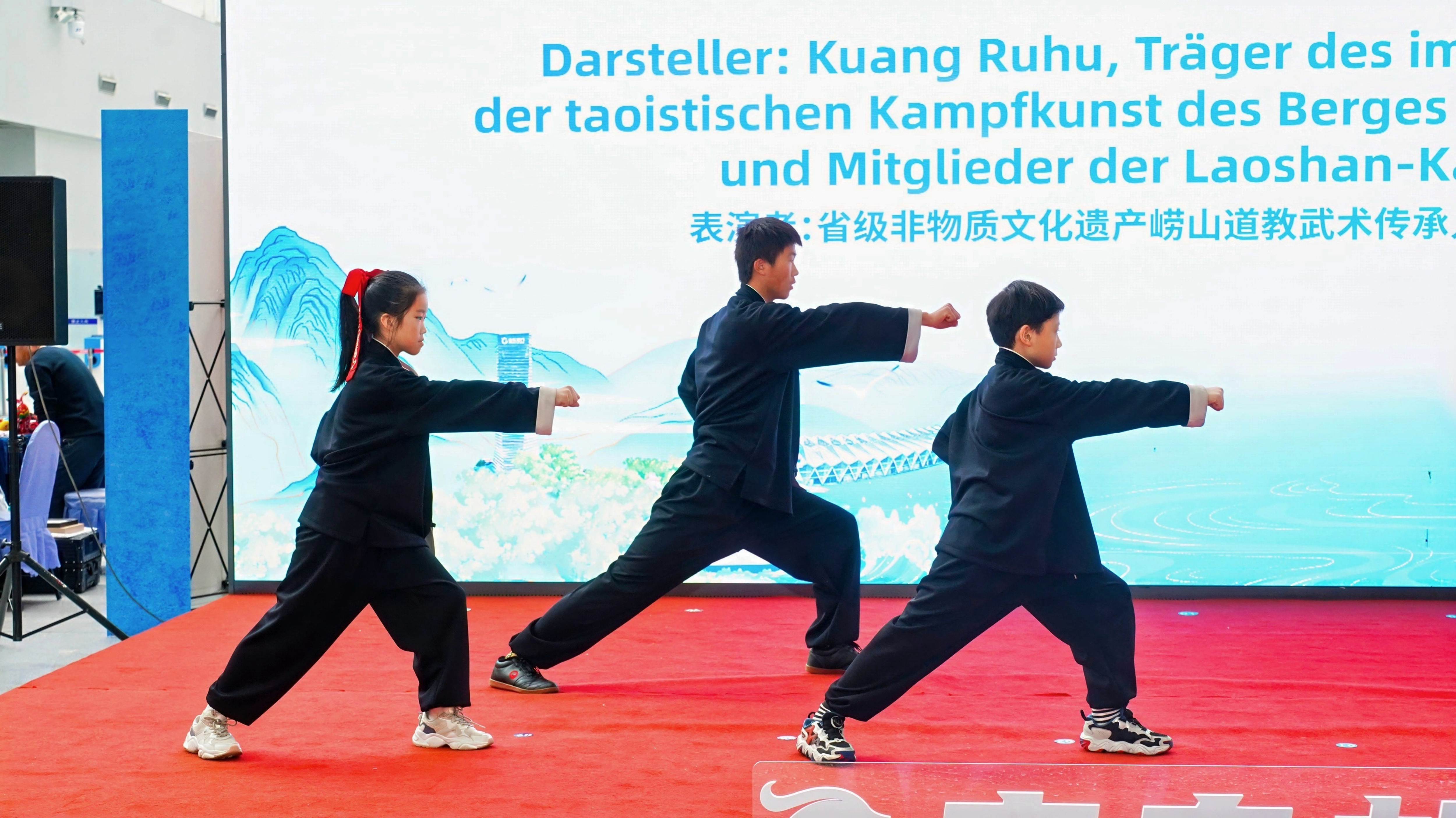 “欧罗巴2”号邮轮携最大欧洲入境团访青 开启2025年青岛邮轮旅游新篇章