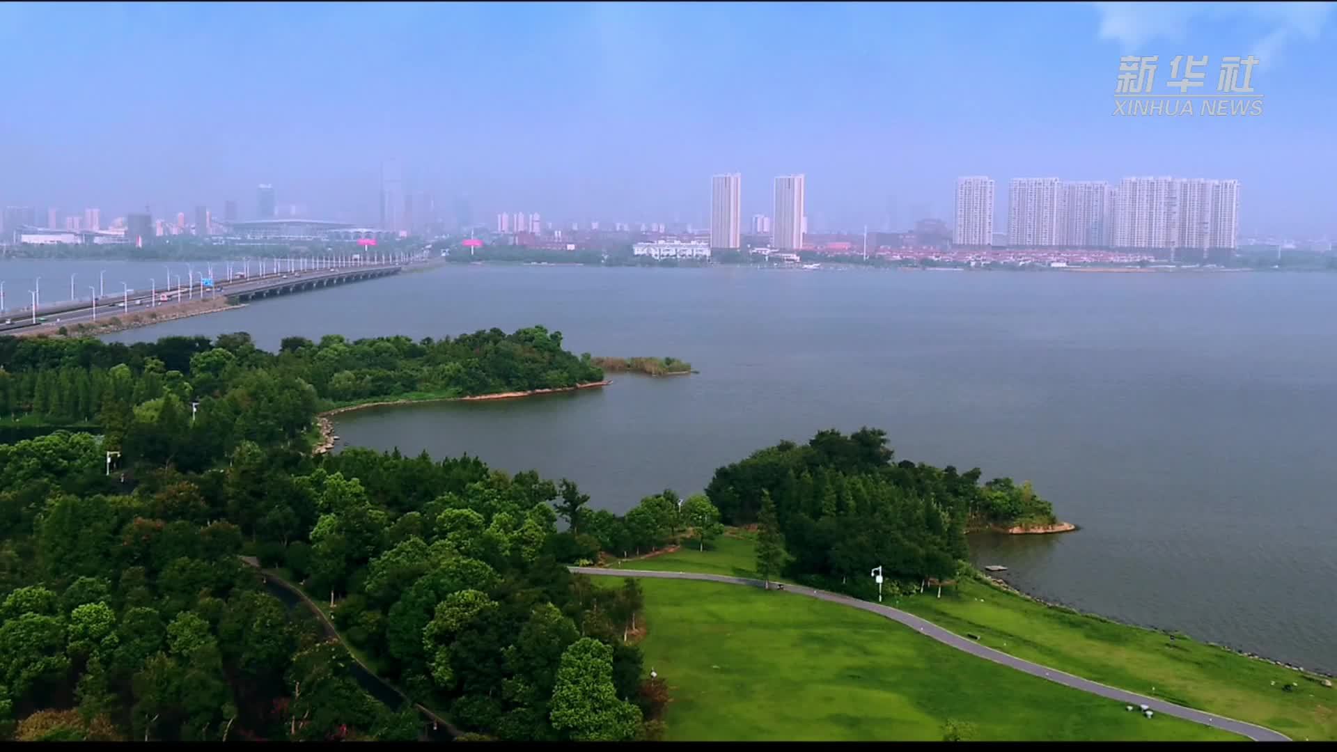 《基层民主故事》第二集《家门口参与立法》