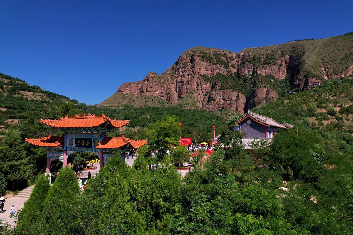 木梯寺石窟(武山县融媒体中心 供图)