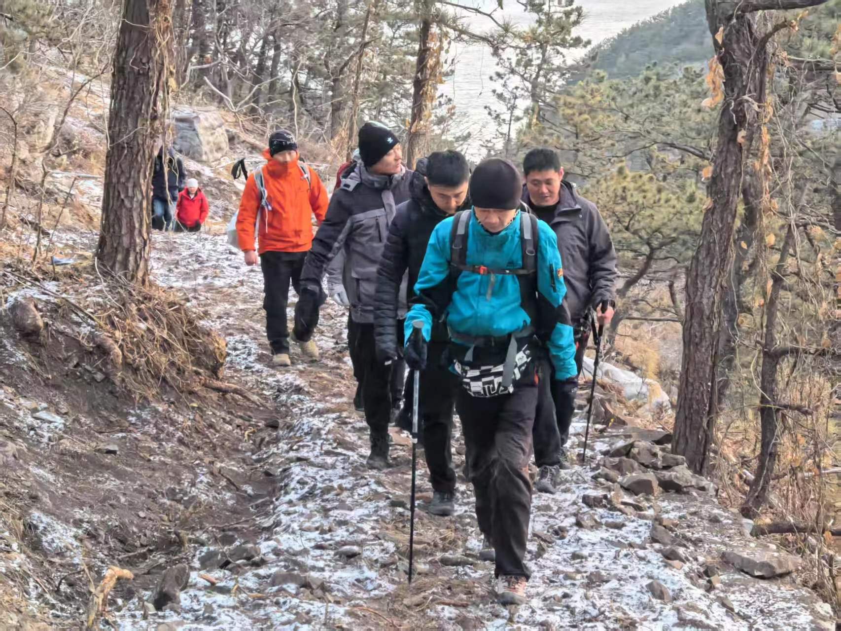 崂山风景区加强巡逻检查力度,守护高火险期山林安全