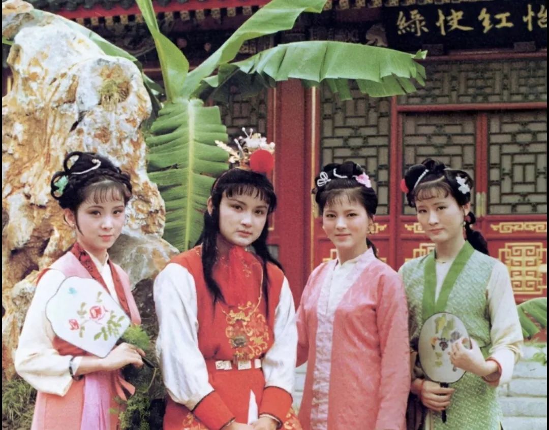 晴雯、宝玉、袭人、麝月