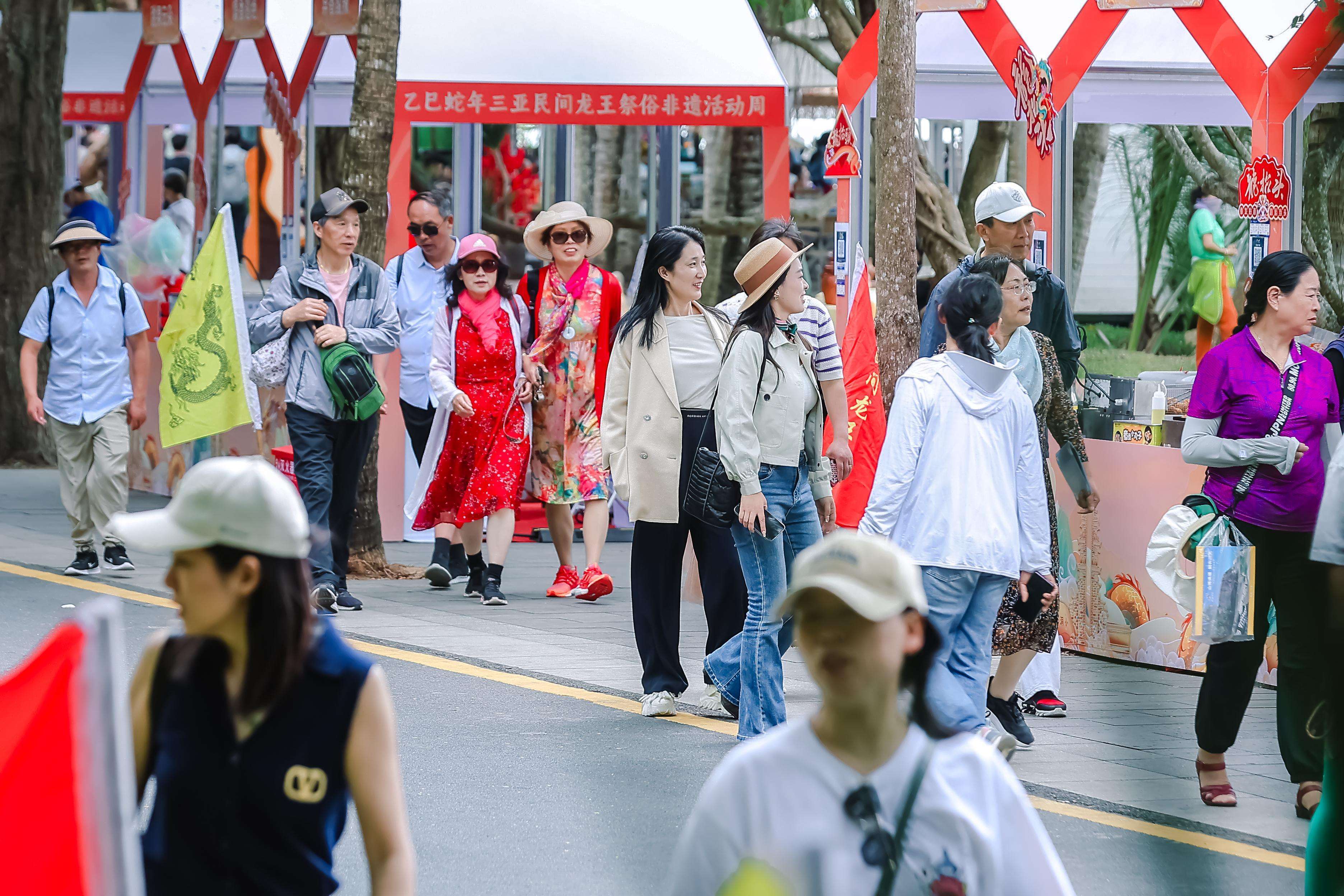 “龙腾蛇舞 独占鳌头” 三亚民间龙王祭俗非遗活动周启幕