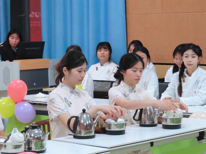 宜春职业技术学院开展主题团日活动