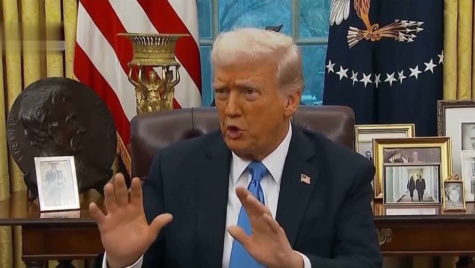 美媒：特朗普计划对中国船只征收高额港口费