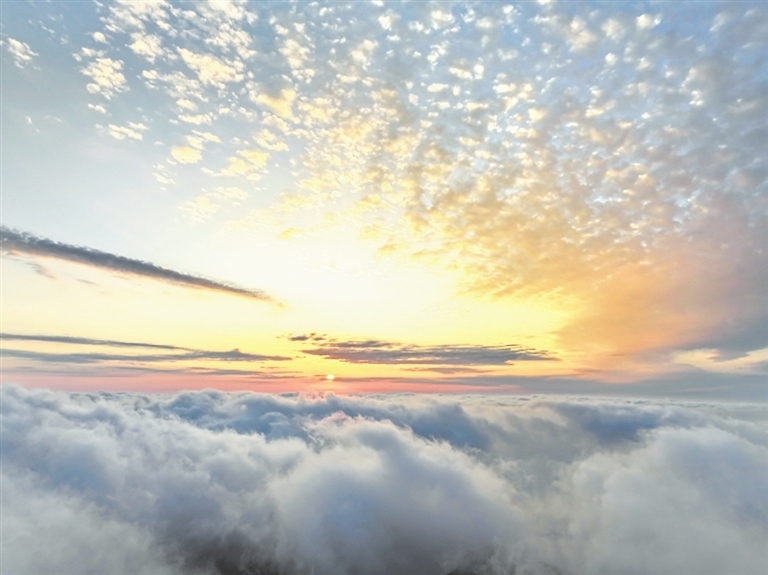庐山风景区：云山分外娇（图）