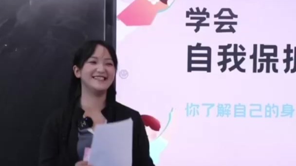 追梦逐光，她为雪域高原的孩子送去温暖的关怀