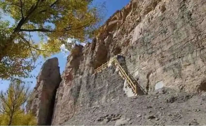 昌马石窟(玉门市融媒体中心 供图)