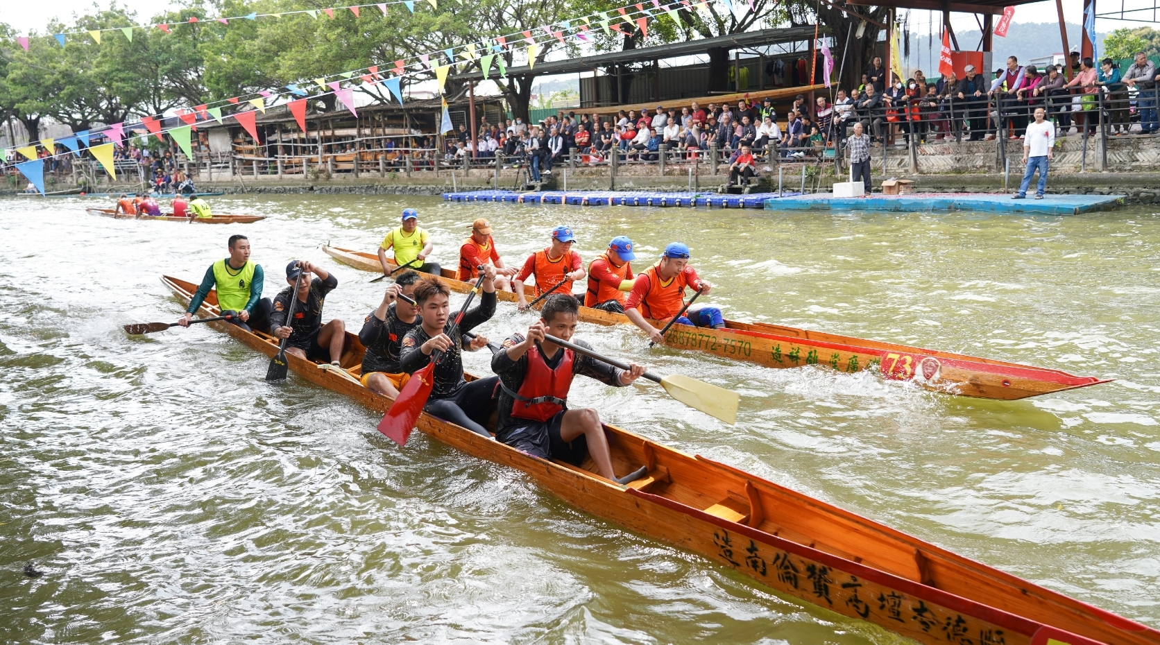 百舸争流展风采,鸿运当头迎新春!顺德大良大门第三届五人龙舟公开赛盛大开启
