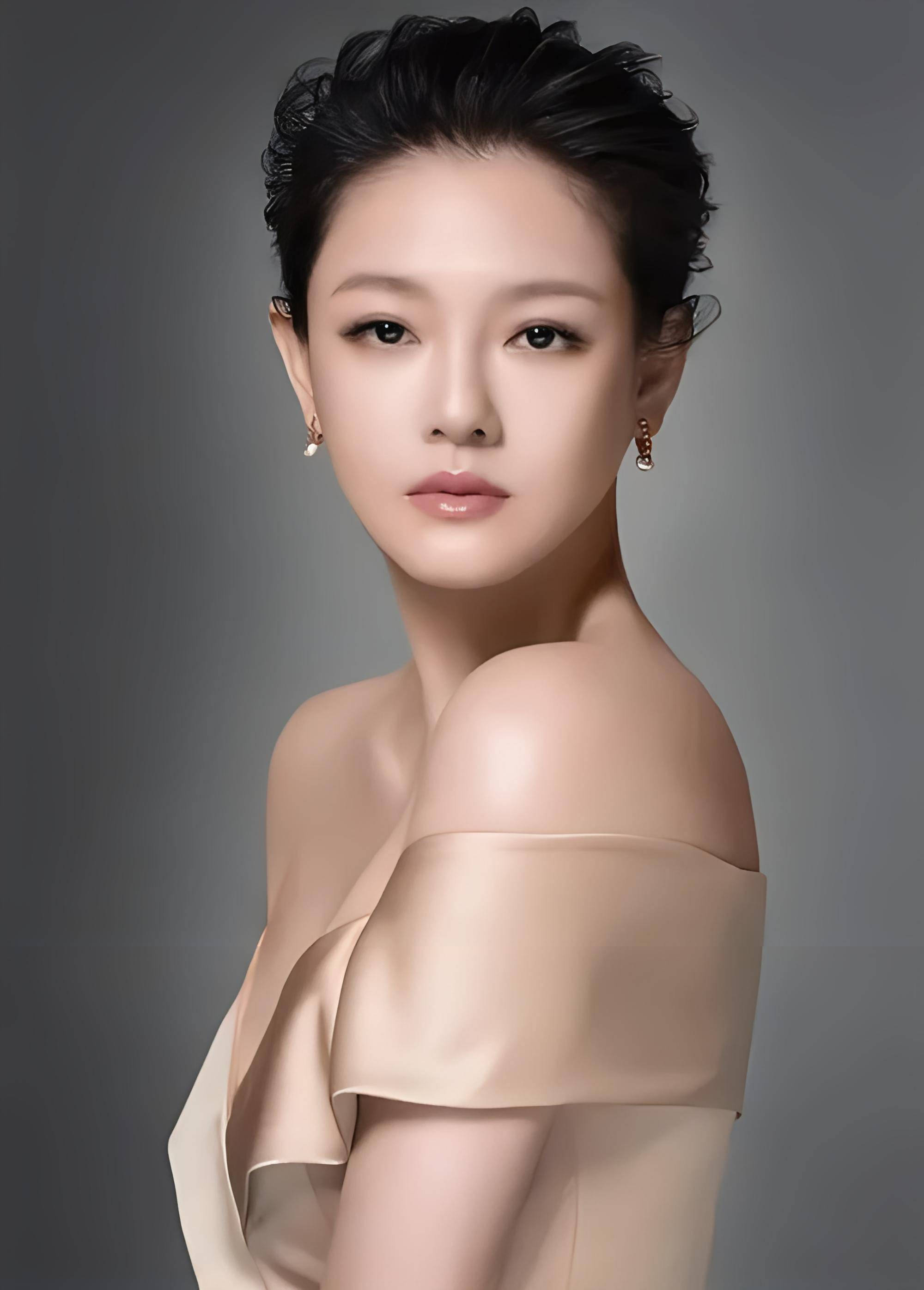 打开凤凰新闻,查看更多高清图片据台媒,大s因病离世后,小s称原计划