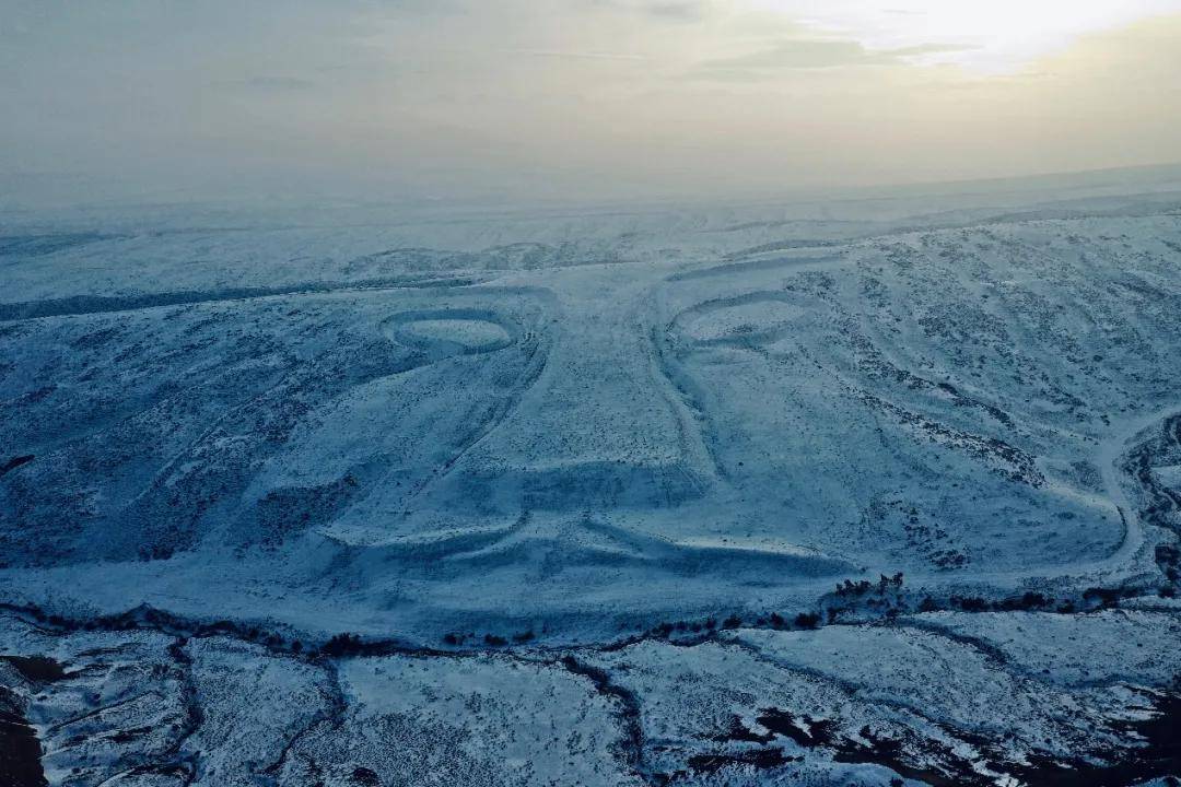 《大地凝视》之三雪景 300m*420m 王伟拍摄