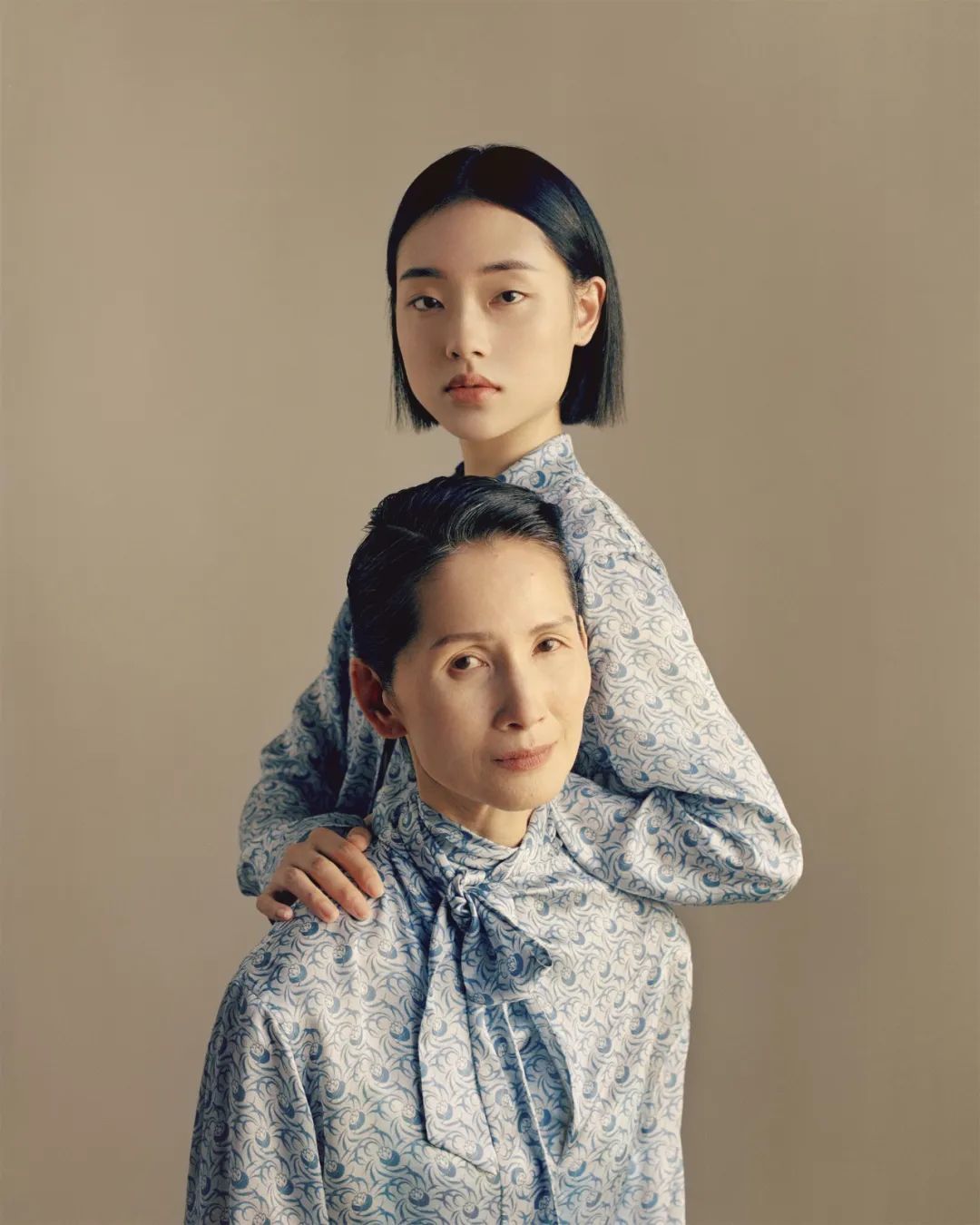 | 高端女装品牌LESS