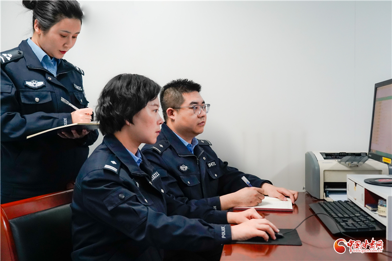 耕耘药海结硕果破译沉默证言探悬案 她们的故事闪着光