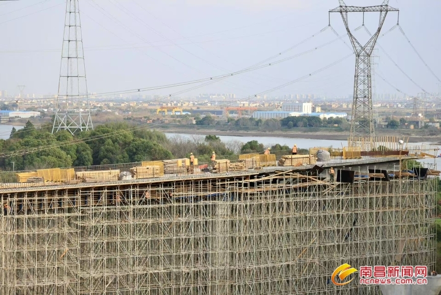 南昌金山大道立交计划11月底全部建成并具备通车条件