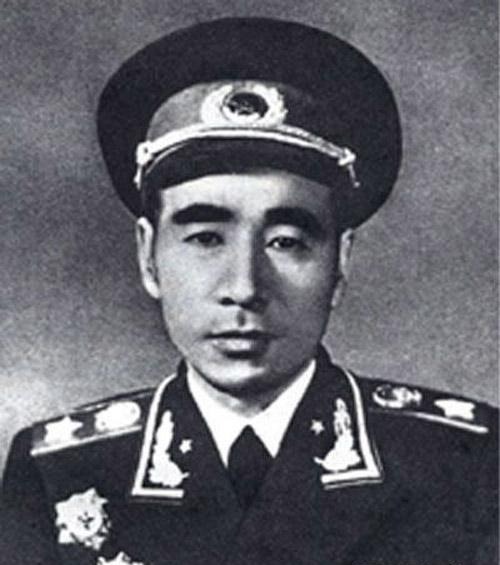 林彪飞机坠毁调查:飞行期间机舱内发生争斗,“林彪手令”和航图也不见了