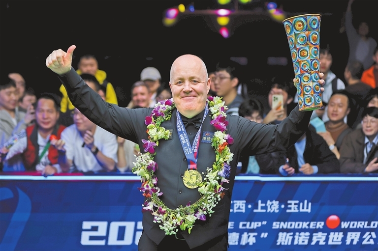 3月1日晚,苏格兰名将约翰·希金斯夺得2025斯诺克世界公开赛冠军。