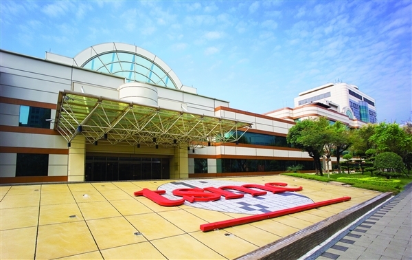 台积电对美国追加投资1000亿美元！分析师：买到4年免死金牌