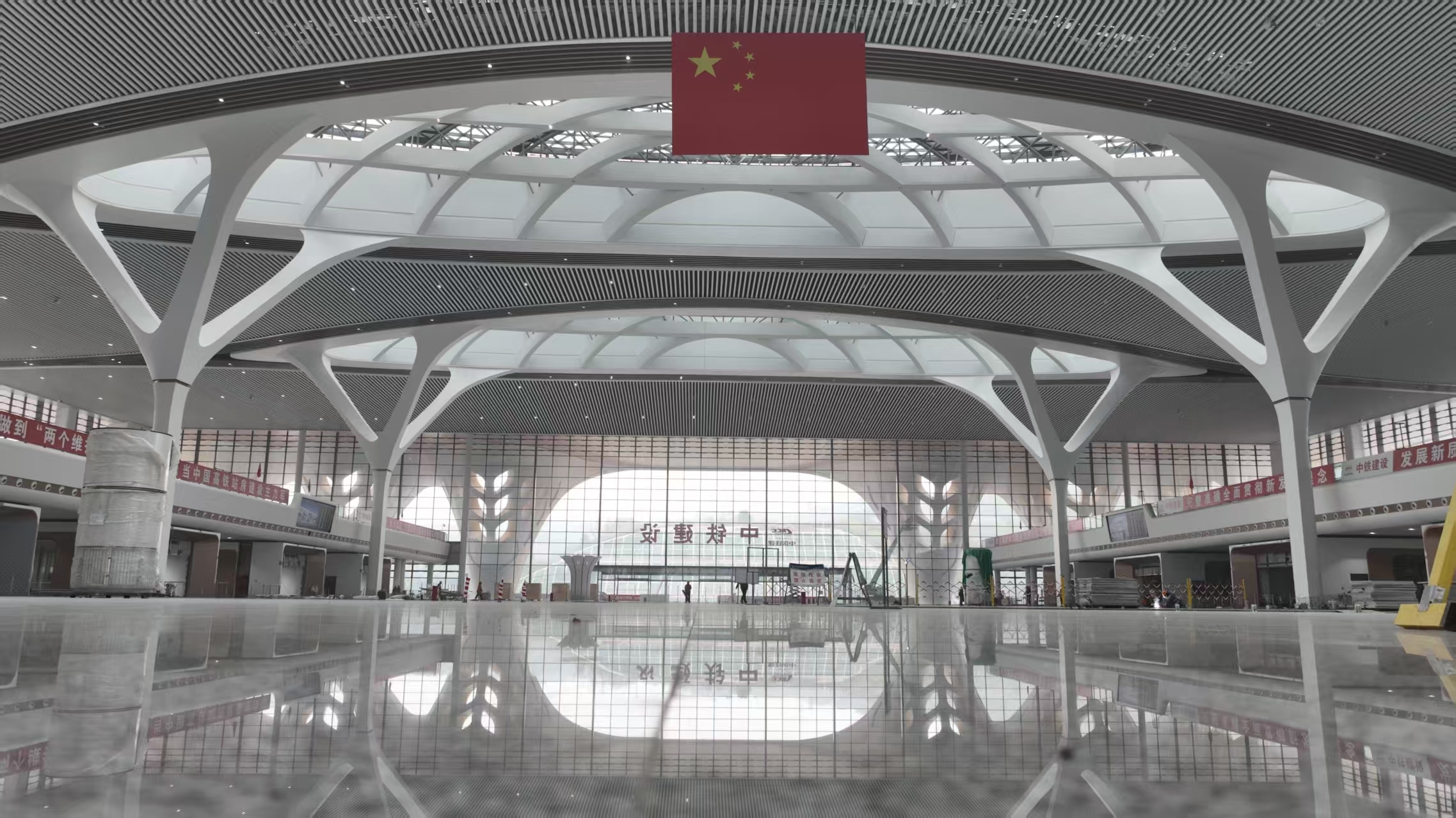 在建的重庆东站。渝厦高铁列车将在重庆东站始发。 受访单位供图