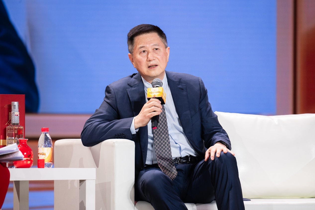 中国浓香出海110年，单霁翔、许昕、徐京坤等齐聚泸州老窖畅谈“生命中的那坛酒”