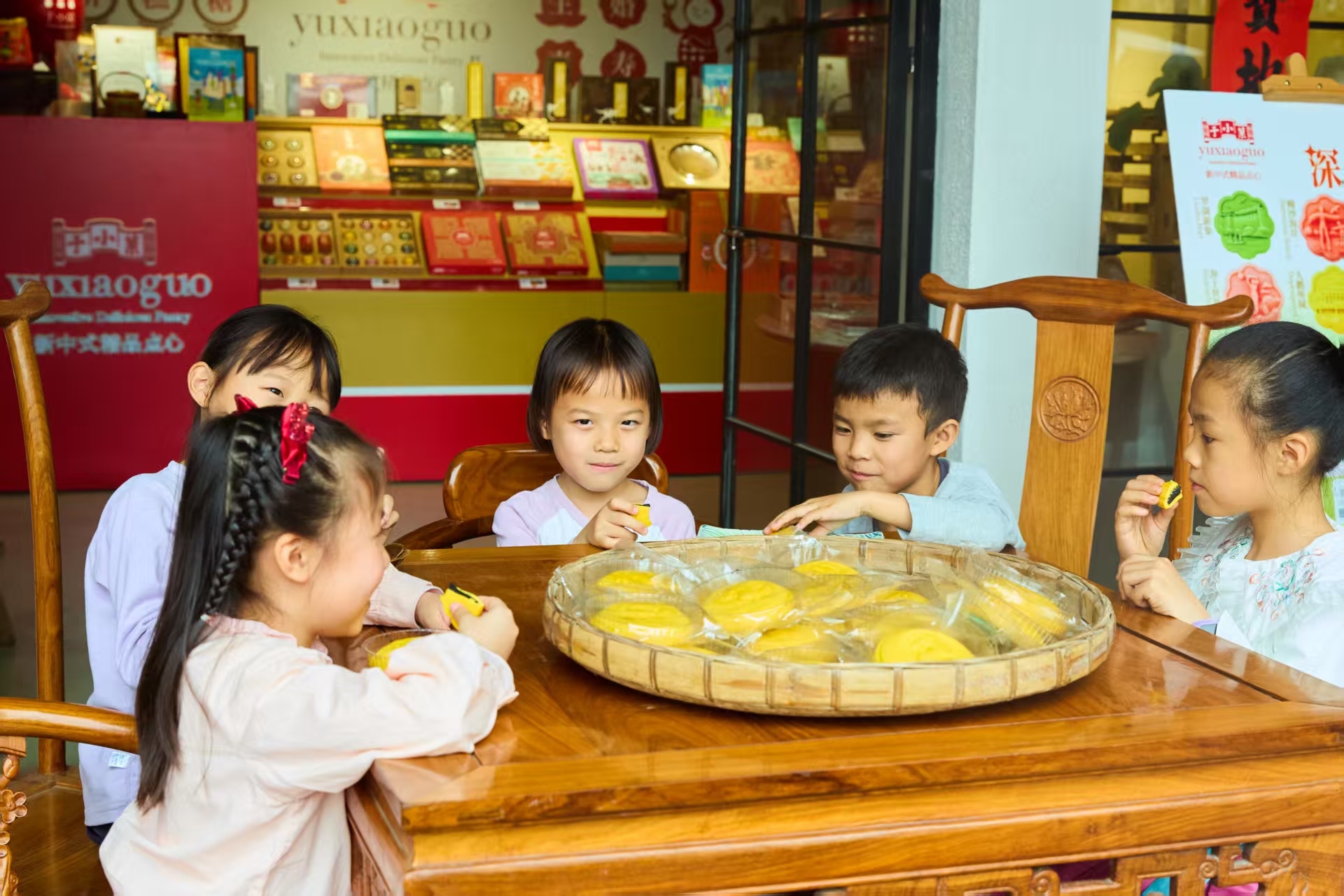 麒麟献瑞 共赏非遗之美——“横”有趣非遗悦赏季文明实践活动深受欢迎