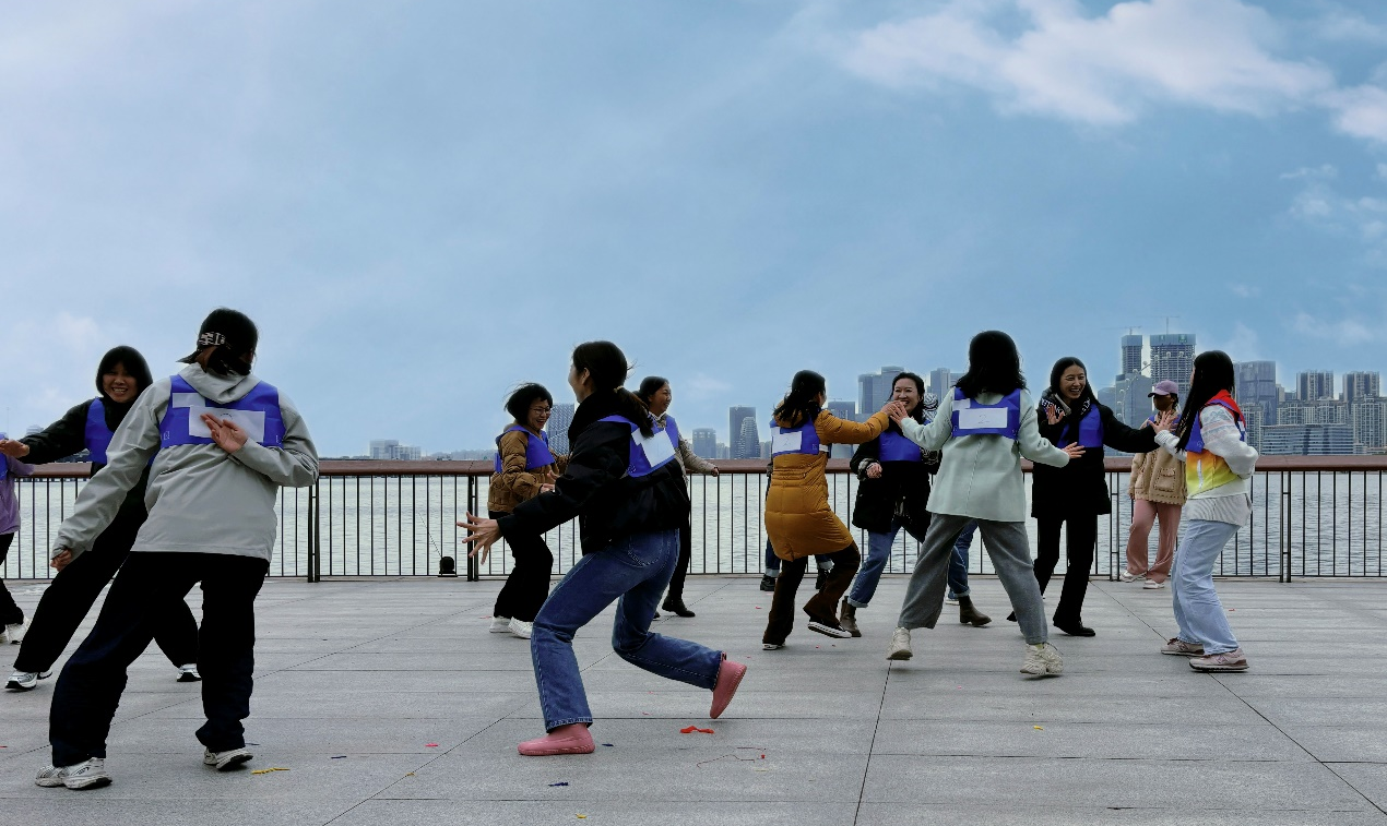 中英人寿深圳分公司开展女性金融消费者权益保护主题宣传活动