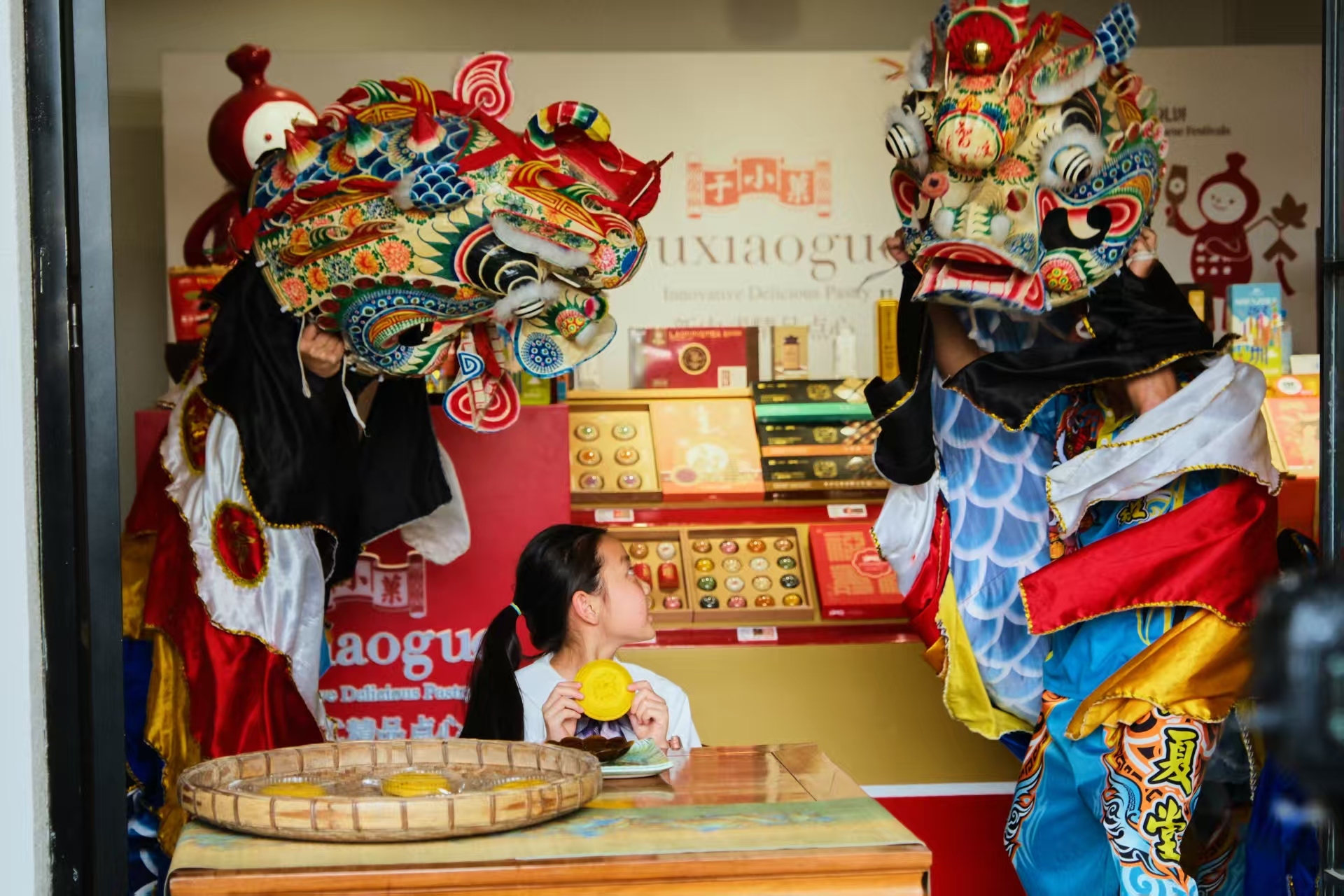 麒麟献瑞 共赏非遗之美——“横”有趣非遗悦赏季文明实践活动深受欢迎