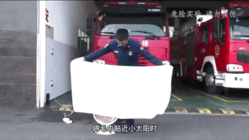 宜丰县一居民楼深夜起火 两男孩被困阳台！只因睡前忘关取暖器