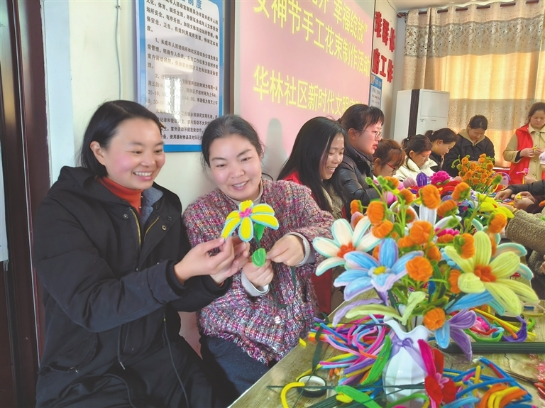 江西：多彩活动迎“三八”（图）